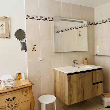 בית נופש Du Manoir De L'abbaye Troarn