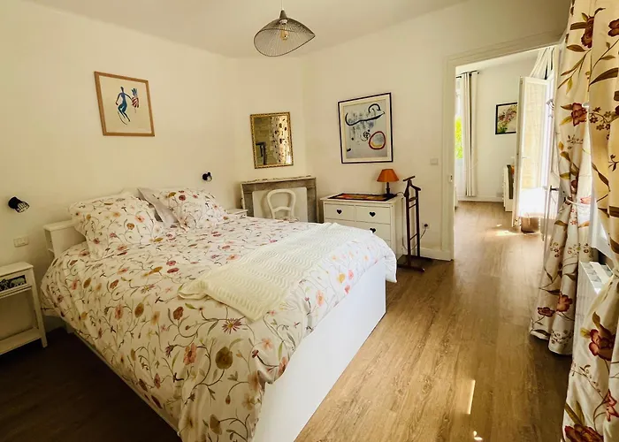 Du Manoir De L'abbaye Holiday home Troarn